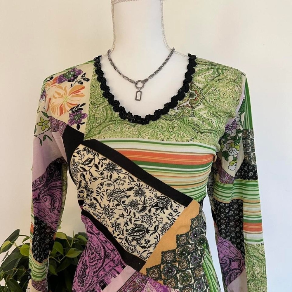 Y2K Semi-sheer Micromesh Sequin Patchwork Paisley Whimsygoth 3/4 Sleeve Top - Picture 2 of 8